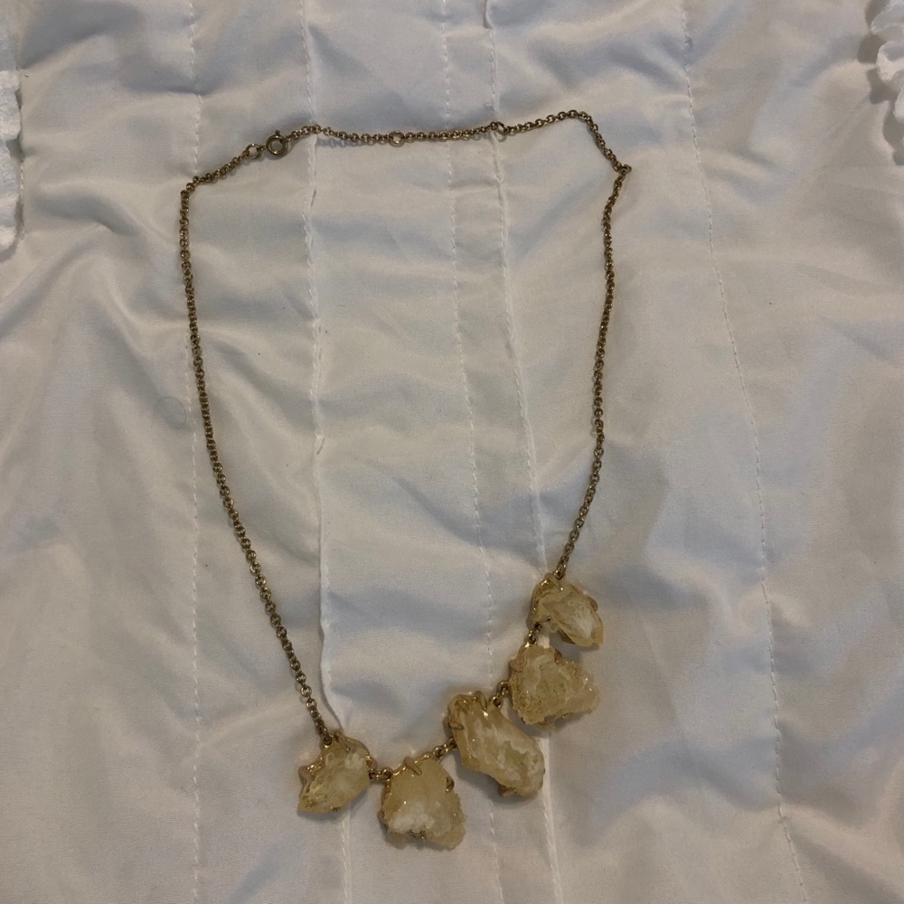 ❌SOLD❌ Forever 21 Crystal Rock Necklace